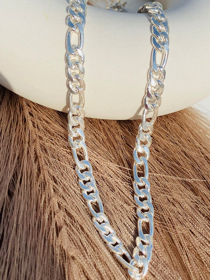 Figaro Chain