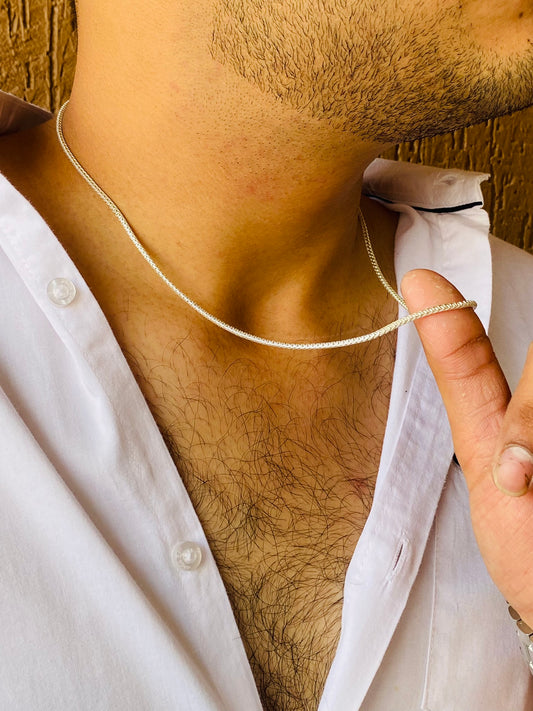 Herringbone chain