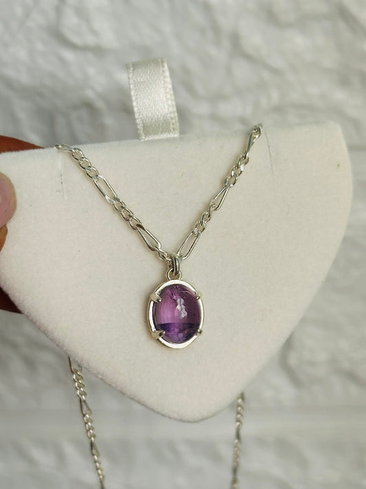 Oval Amethyst Glow Neckpiece