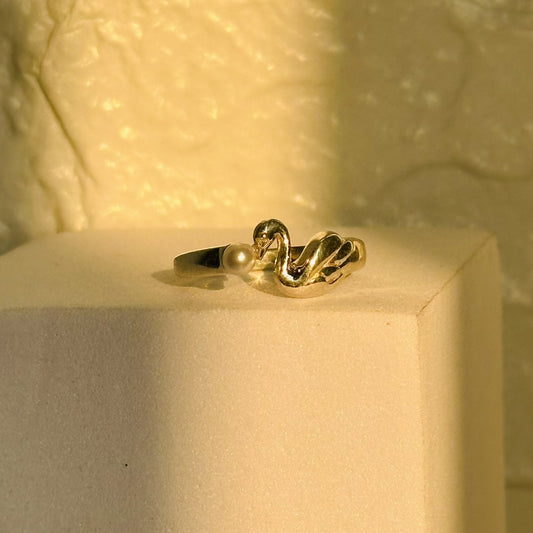 Pearl Swan Ring