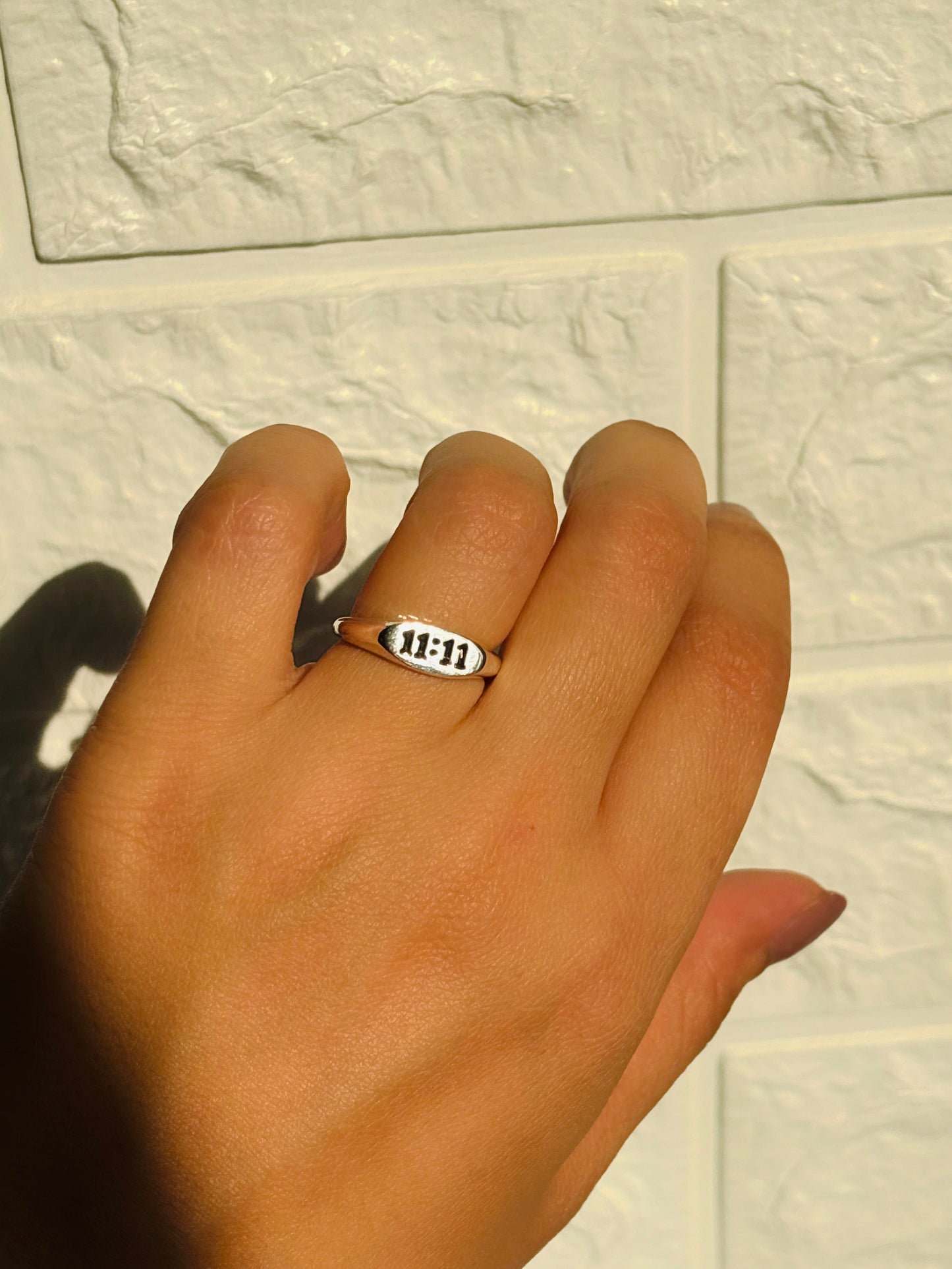 11:11 ring