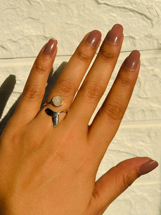 Lunar Serin Ring