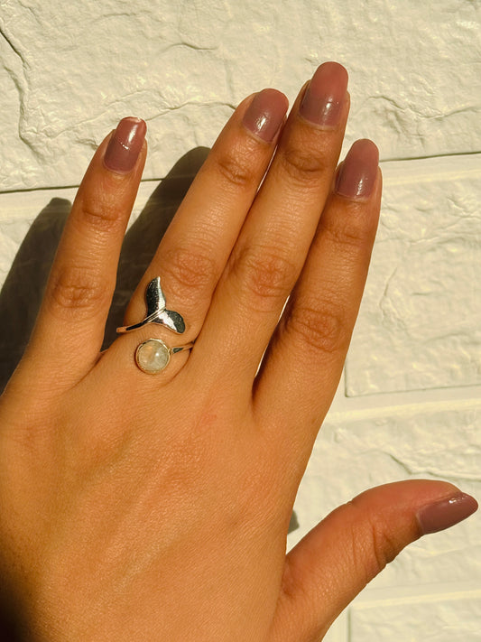Lunar Serin Ring