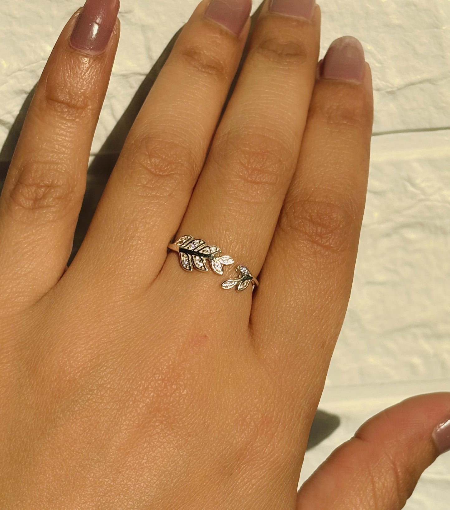leafy sparkle ring
