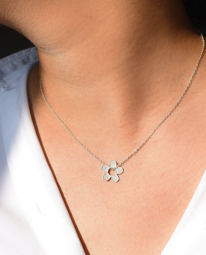 Blooming flower pendant