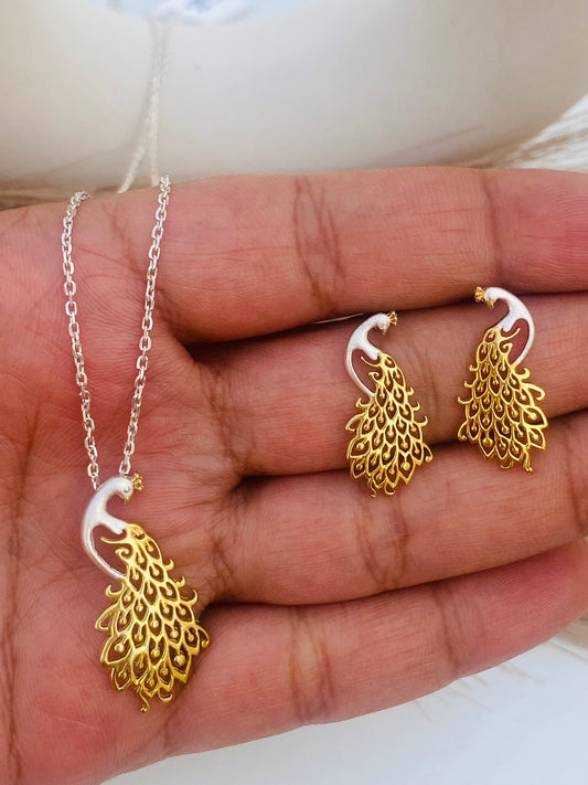 Royal Peacock Pendant Set