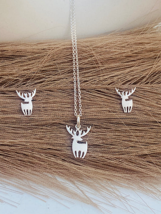 Mystic Deer Pendant Set