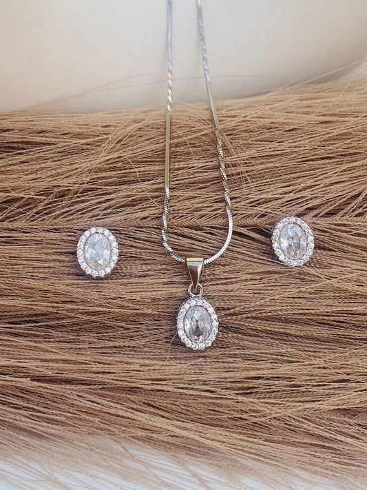 Oval Bliss Pendant Set