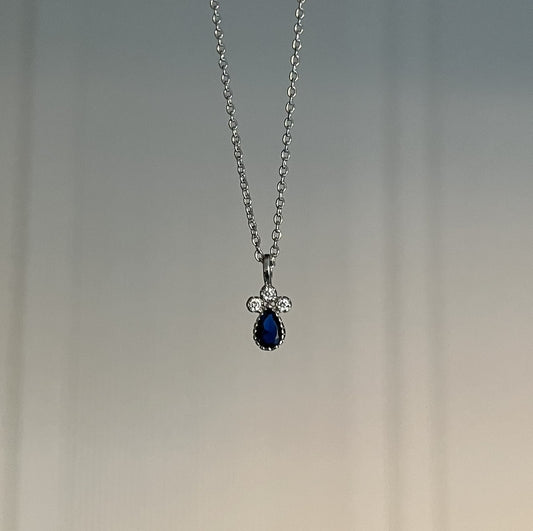 Sapphire Glow Neckpiece
