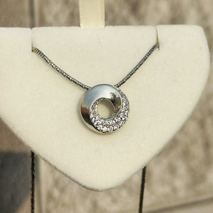 Dual Shine Neckpiece