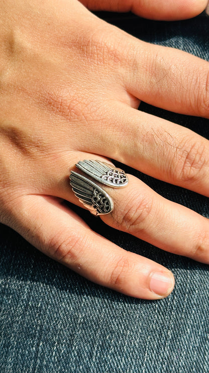 Smoky Feather Ring