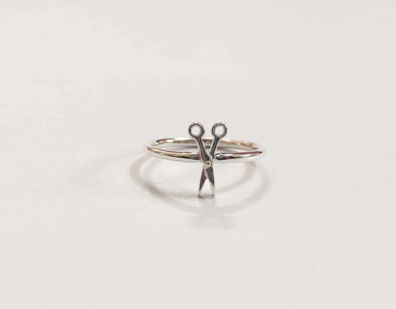 scissors ring