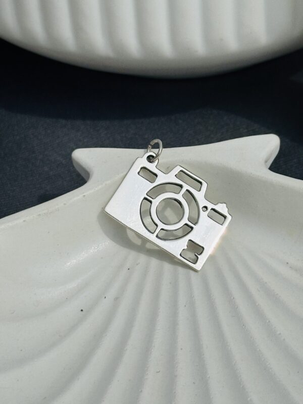 Camera Locket - Image 2