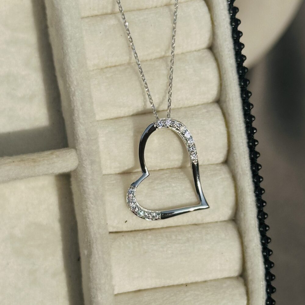 Crystal Heart Neckpiece