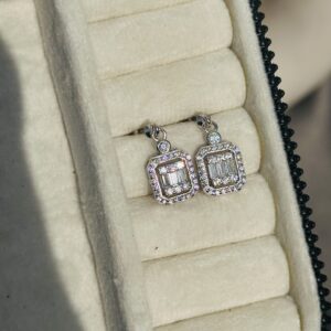 Helix cushion Earrings - Image 2