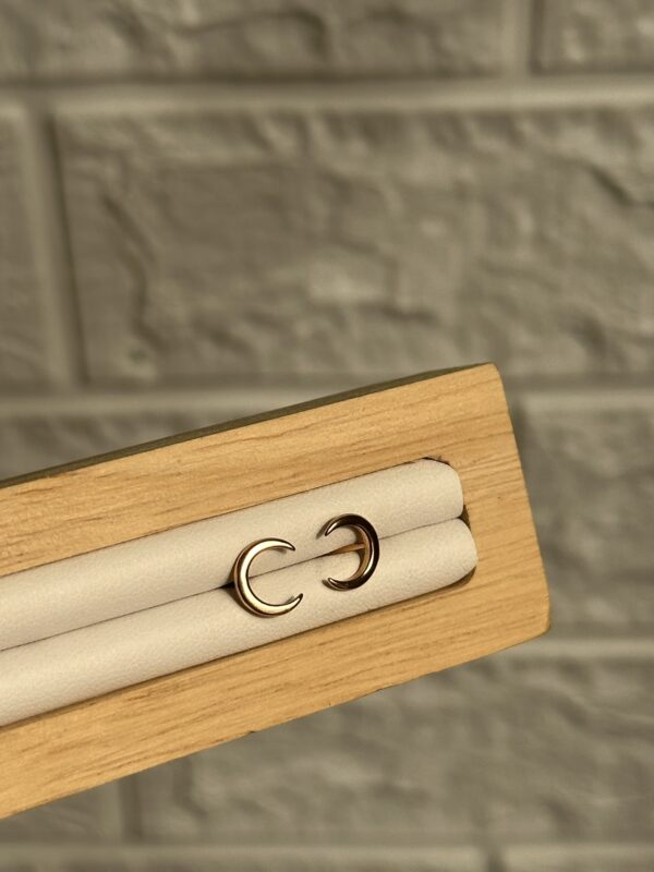 Minimal Studs - Image 3
