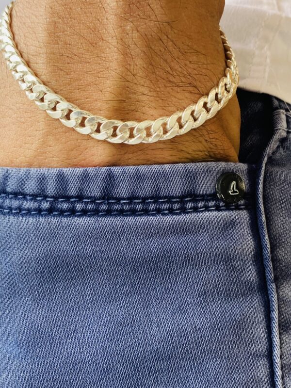 Curb Chain Bracelet - Image 2