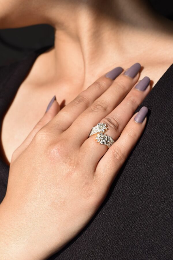 Floral duo cocktail ring - Image 5
