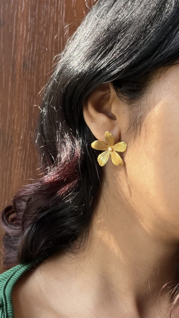 Fancy Floral Studs - Image 6