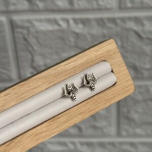 Trishul Spark Studs