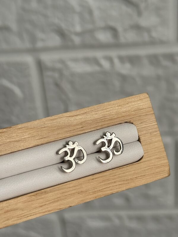 Divine Om Studs - Image 3