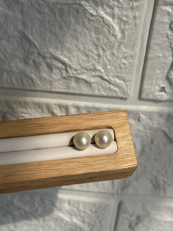 Pearl Essence Studs - Image 3