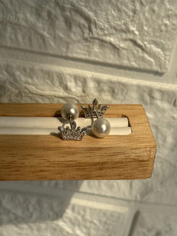 Minimal Studs - Image 5