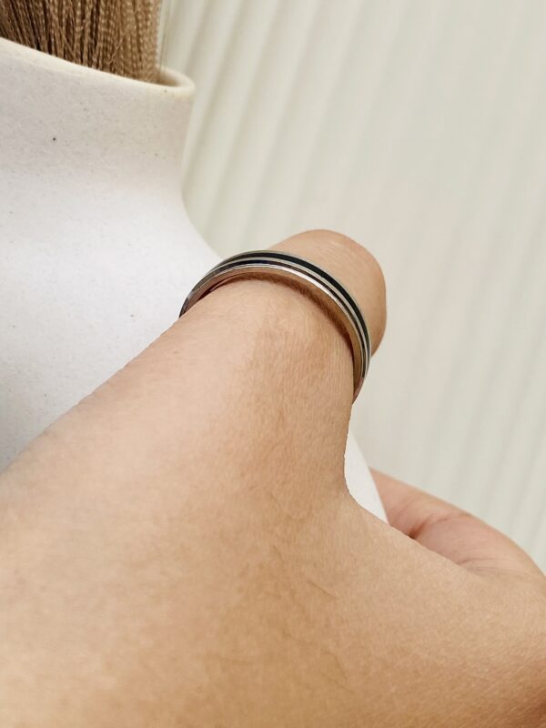 Black Enamel Band - Image 2