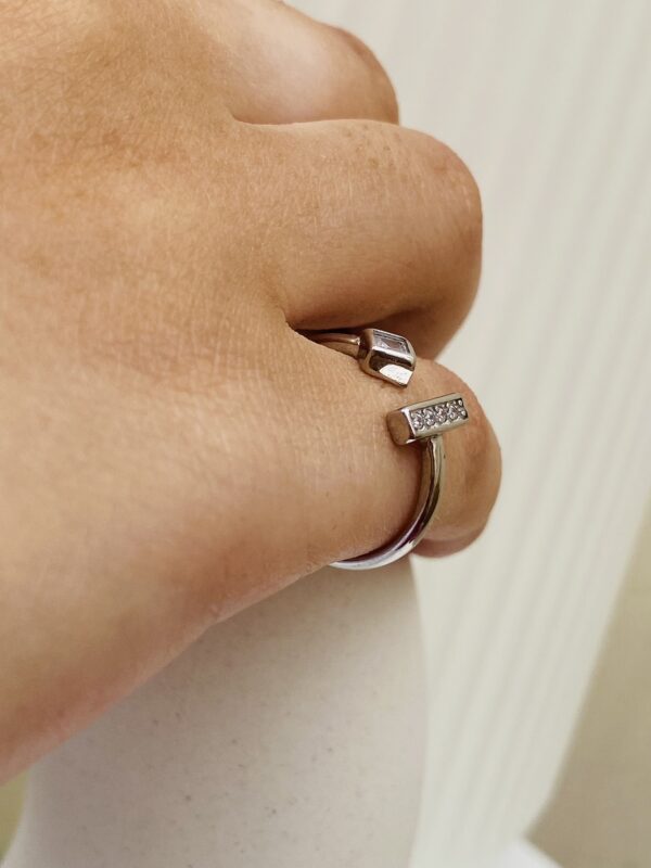 Solitaire Ring - Image 2