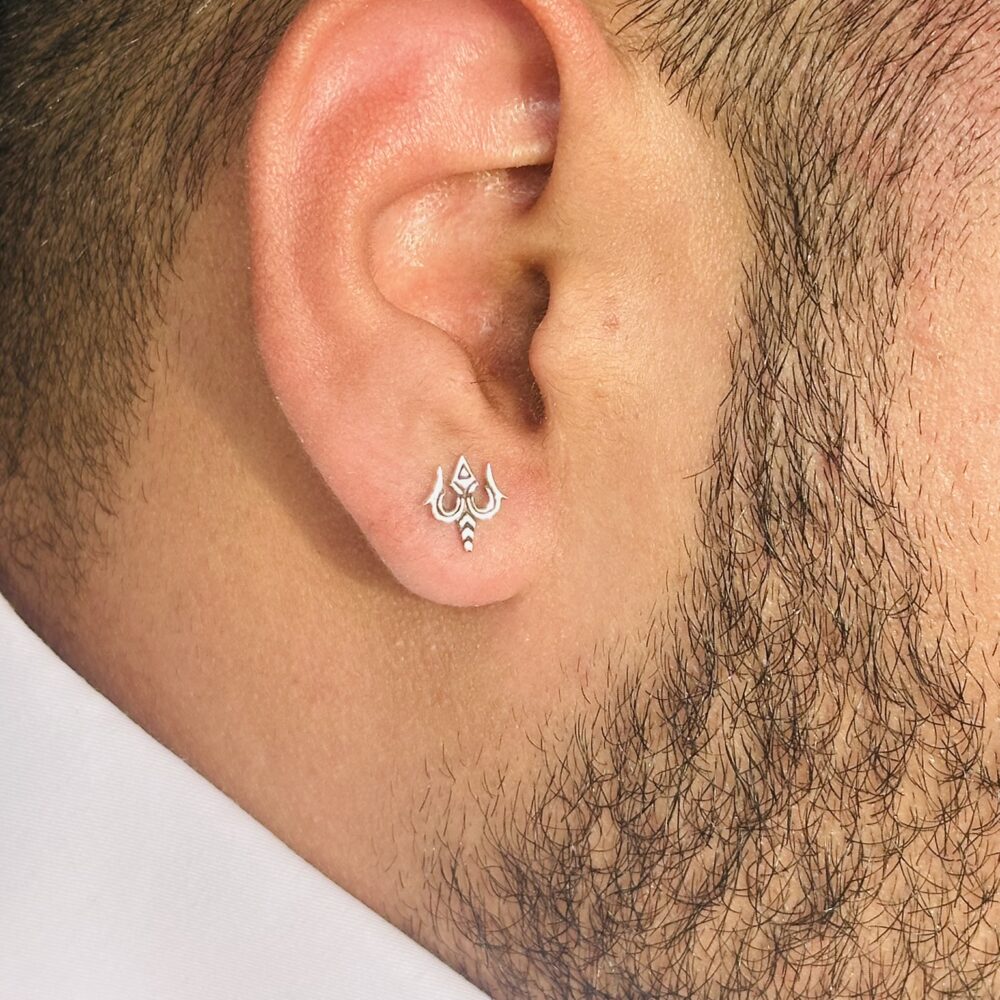 Trishul Studs