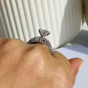 Queen Solitaire Ring - Image 3