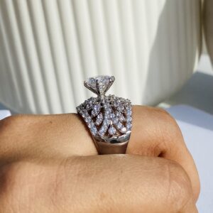 Queen Solitaire Ring - Image 5