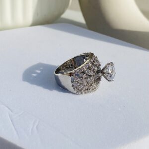 Queen Solitaire Ring - Image 4