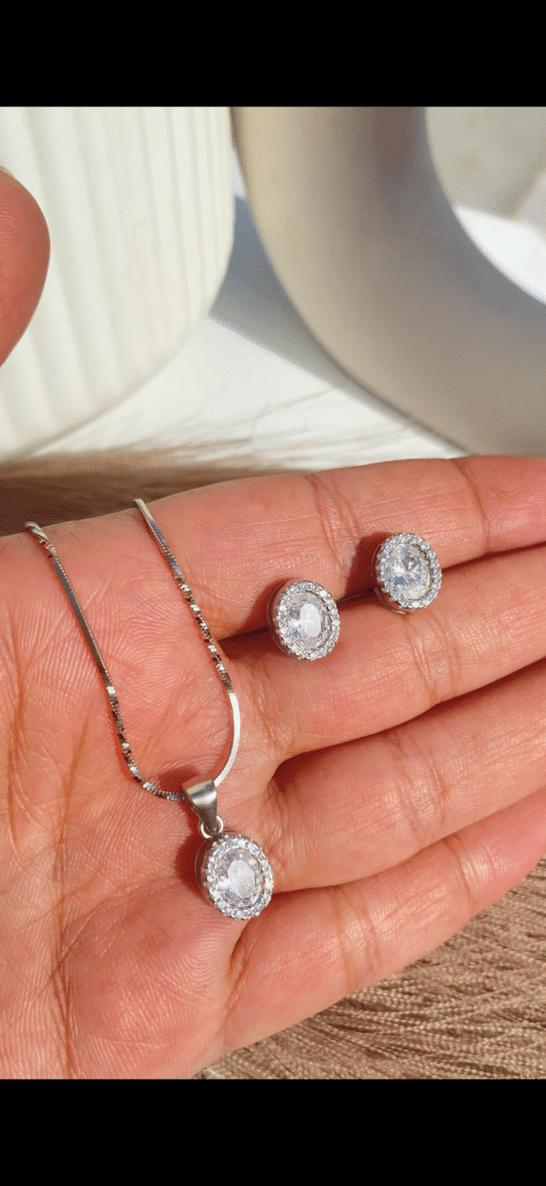 Oval Solitaire Pendant Set - Image 2
