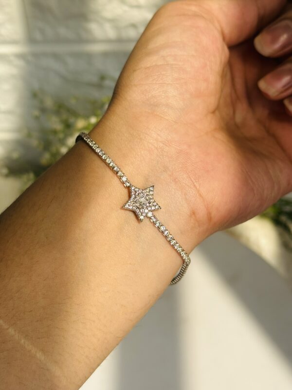 Shiny Star Bracelet
