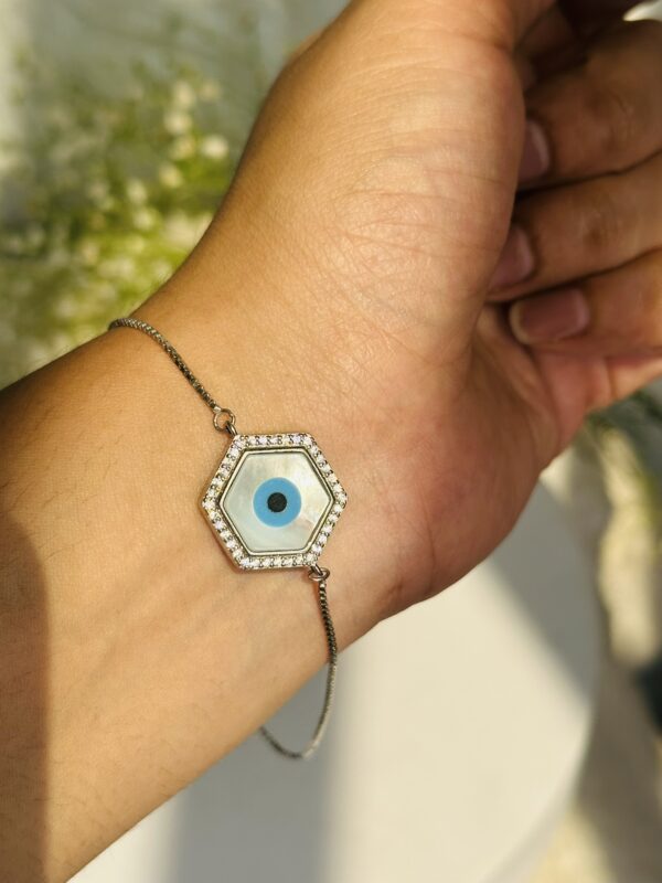 Hexa Evileye Bracelet