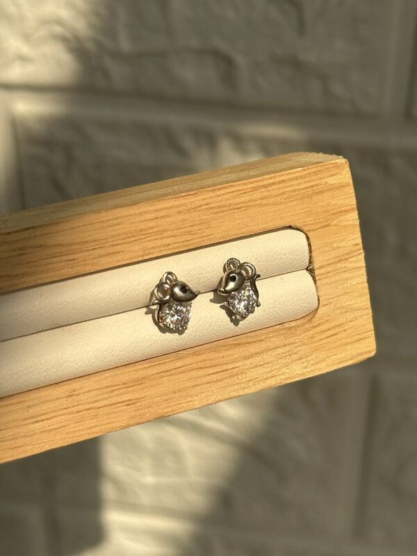 Minimal Studs - Image 2