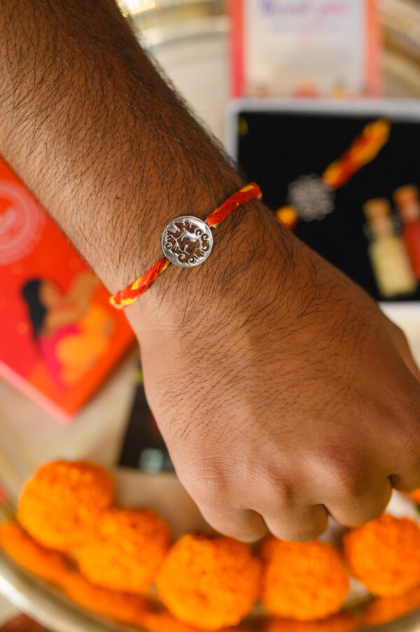 Leo Zodiac Rakhi